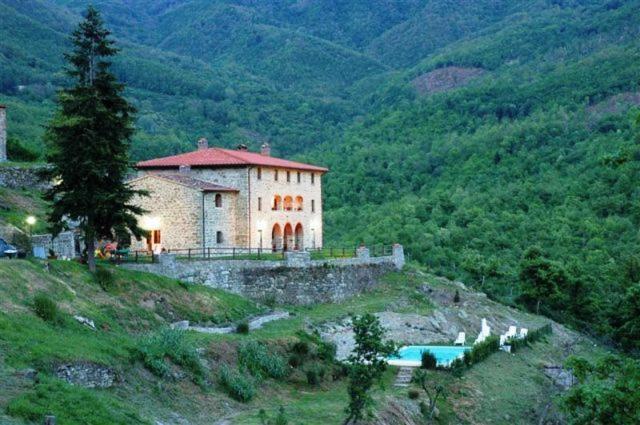Agriturismo Casentino - Fattoria Ventrina Martina Eksteriør billede